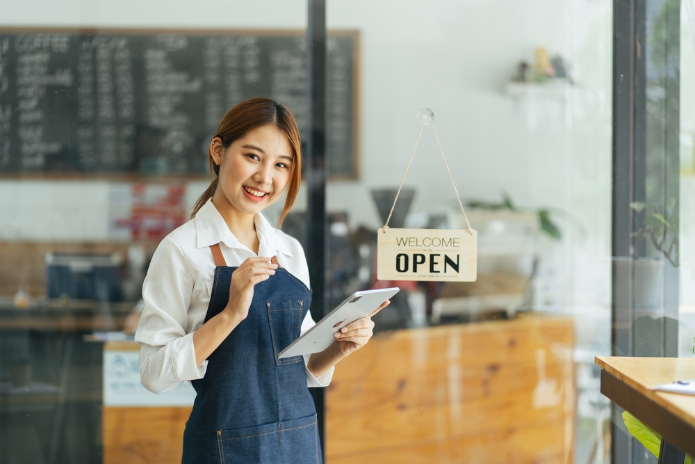 how-much-should-set-price-for-make-cafe-profit